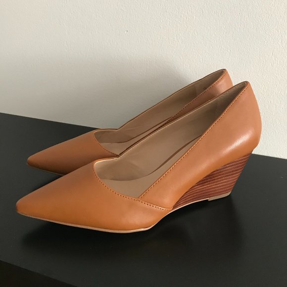 cognac wedge pumps